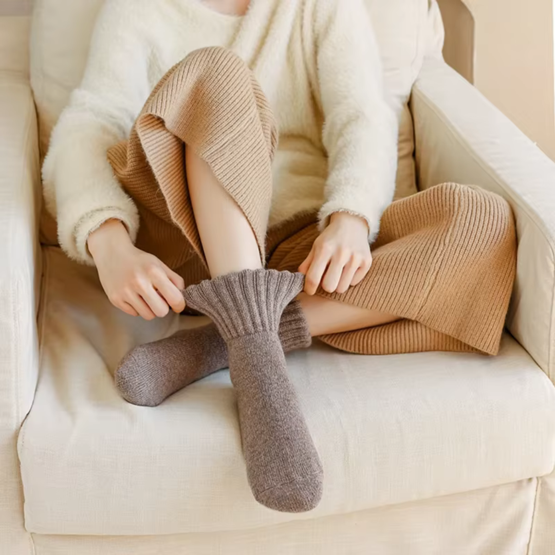 The Kintted Fleece Socks