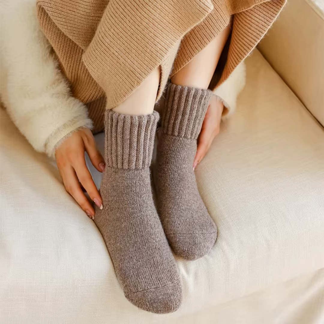 The Kintted Fleece Socks