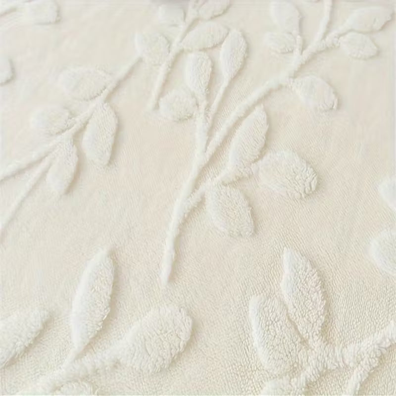 Serena – The Fleece Throw Blanket