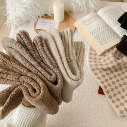 The Kintted Fleece Socks