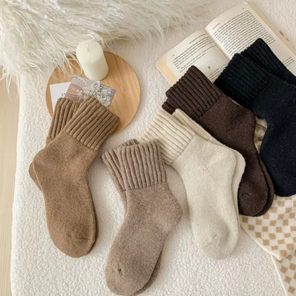 The Kintted Fleece Socks