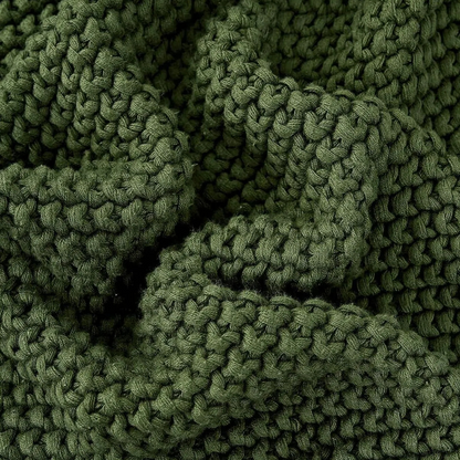 Amara – The Knitted Blanket