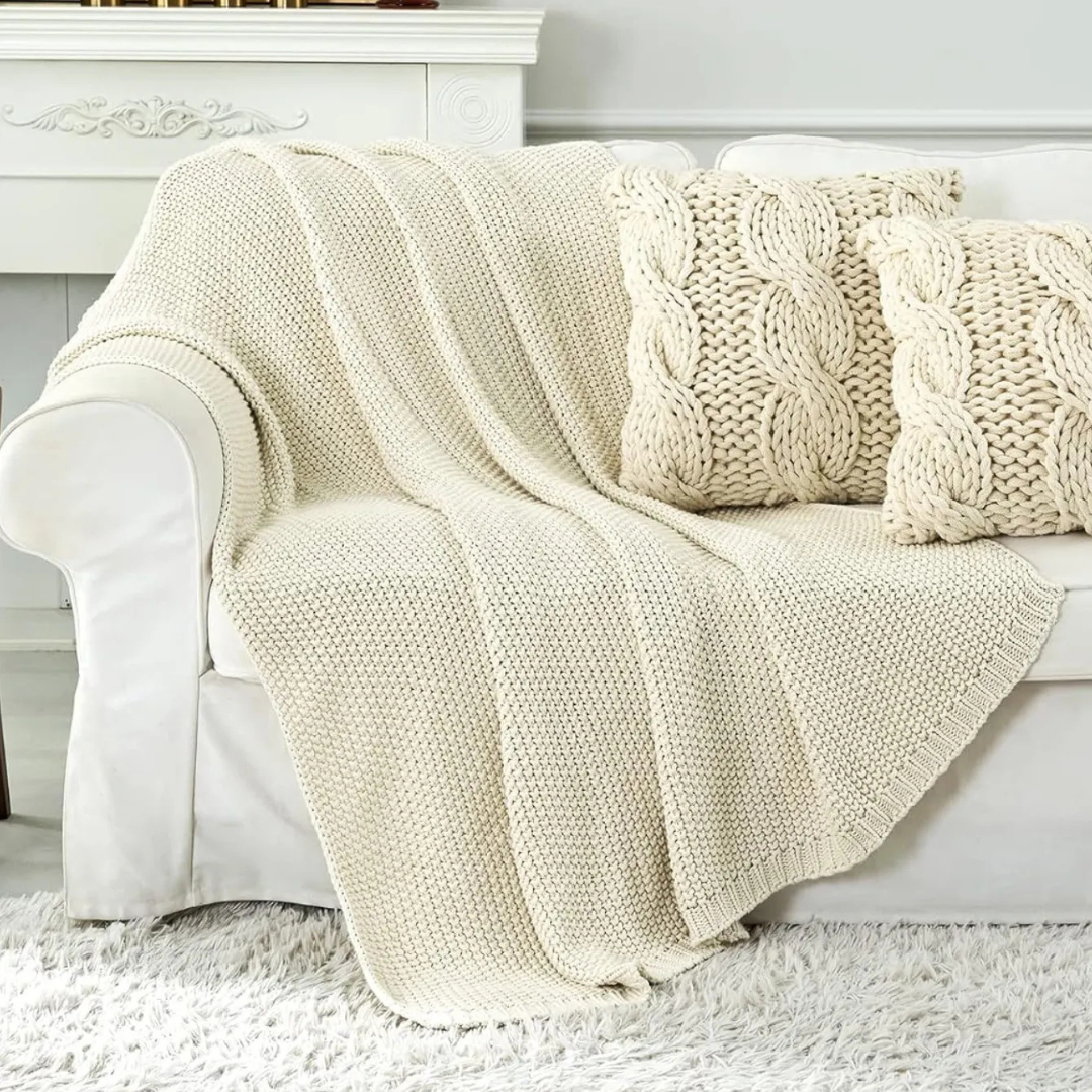 Amara – The Knitted Blanket