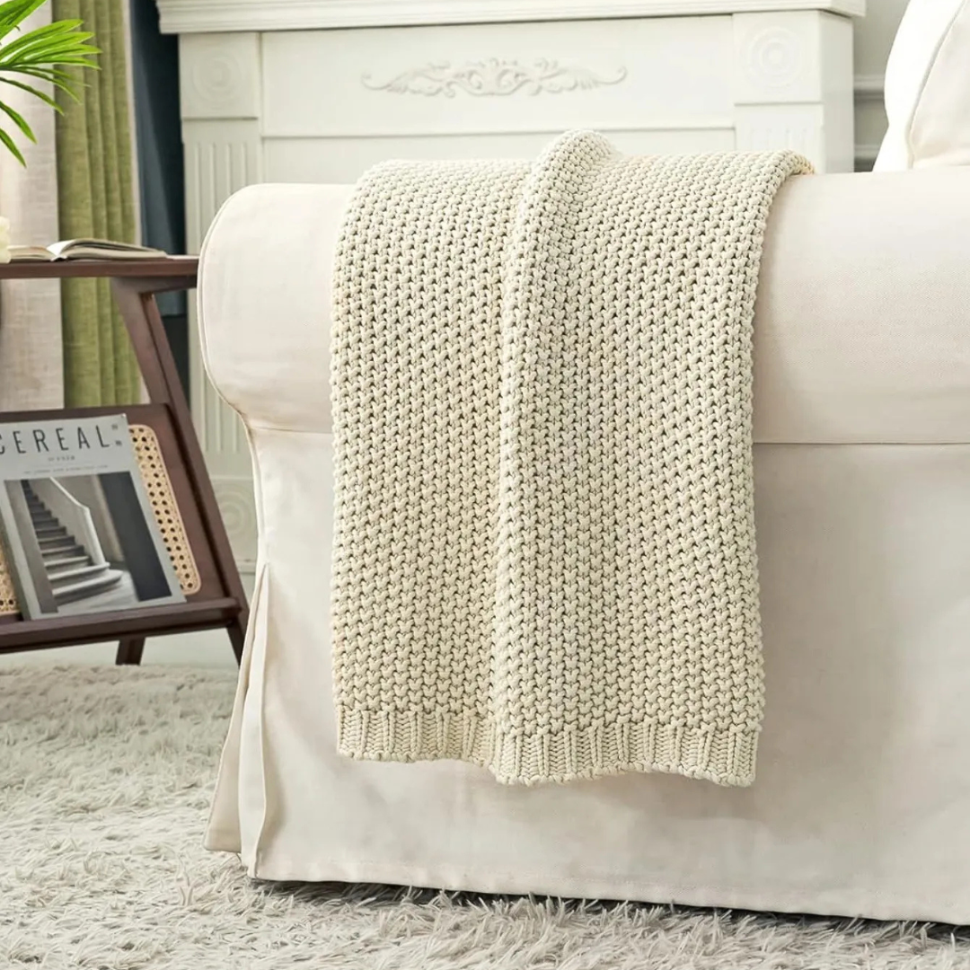 Amara – The Knitted Blanket