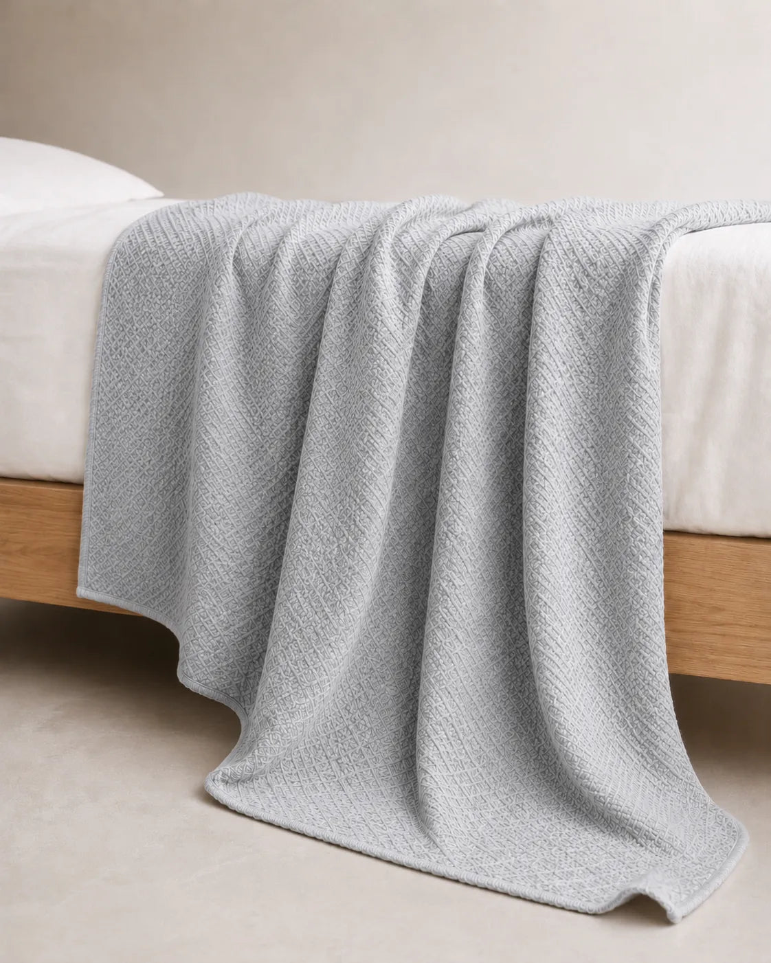 The Bamboo Blanket - 100% Bamboo Fiber