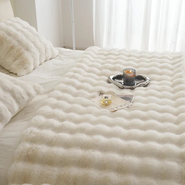 The Fleece Bubble Blanket