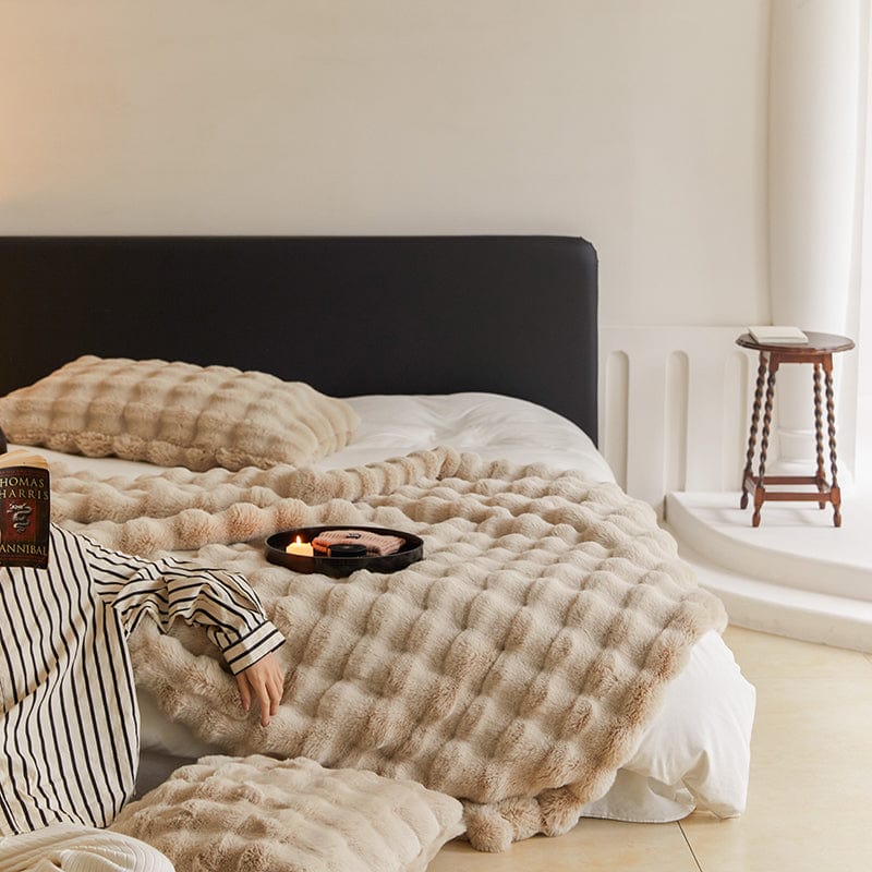 The Fleece Bubble Blanket