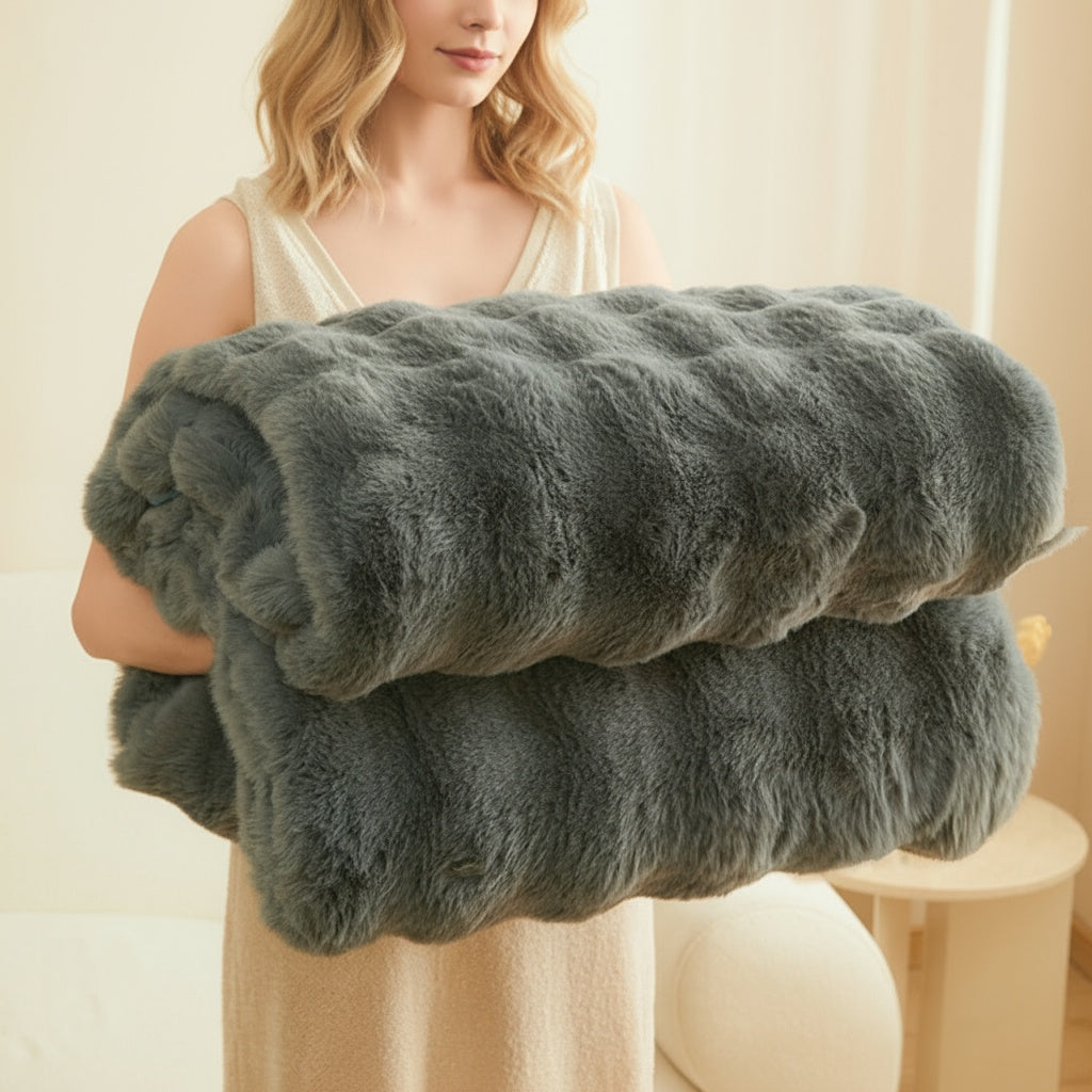 The Fleece Bubble Blanket
